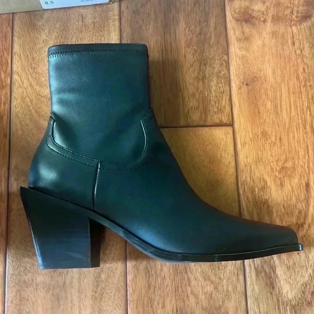Steve Madden Faux leather black Alecia Western Boots Size 8.5